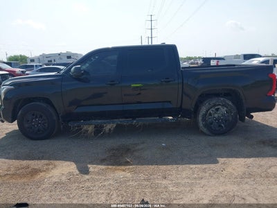 TOYOTA TUNDRA