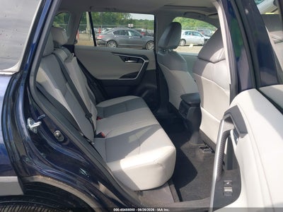 2024 TOYOTA RAV4 8