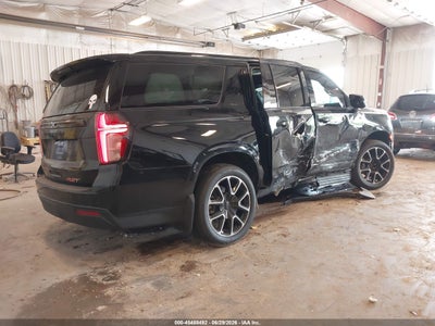 CHEVROLET SUBURBAN