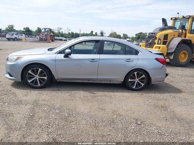 2015 SUBARU LEGACY 13