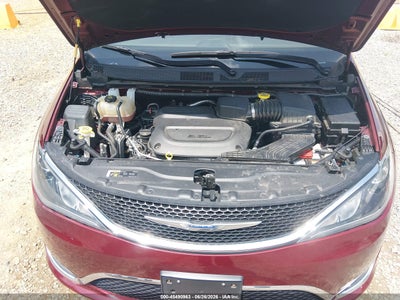 CHRYSLER PACIFICA