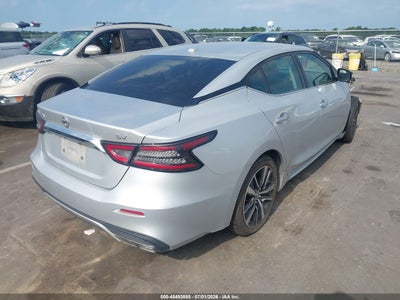 NISSAN MAXIMA