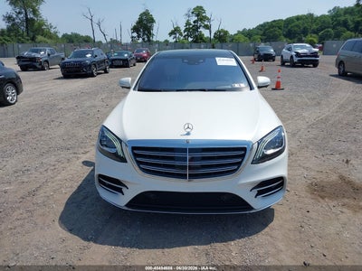 MERCEDES-BENZ S 560