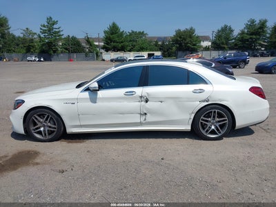 MERCEDES-BENZ S 560