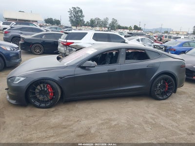 TESLA MODEL S