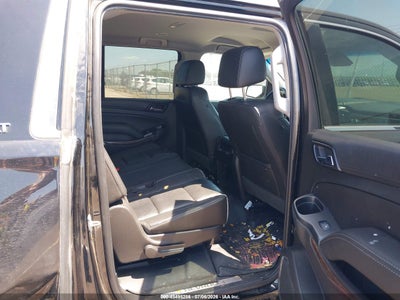 CHEVROLET SUBURBAN