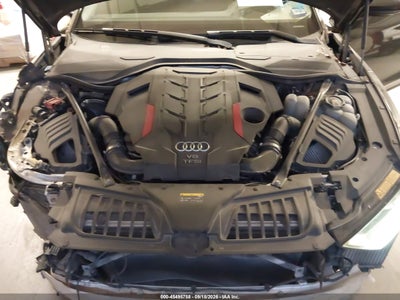 AUDI S8