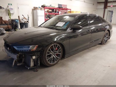 AUDI S8