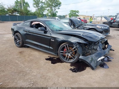 FORD MUSTANG