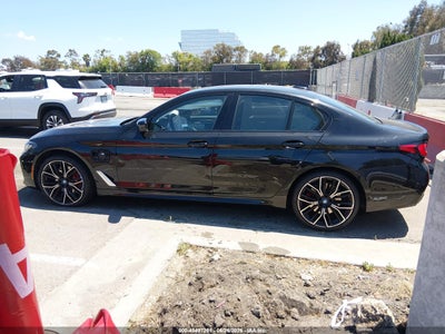 BMW 530E