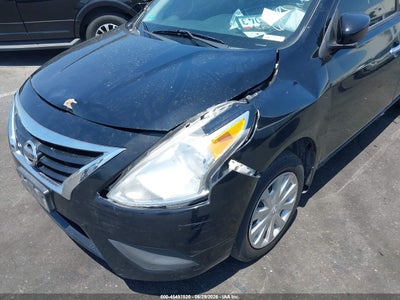 NISSAN VERSA