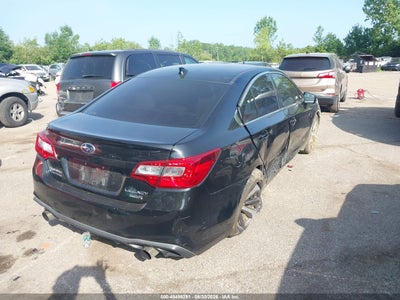 SUBARU LEGACY