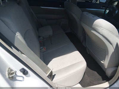 2014 SUBARU OUTBACK 8