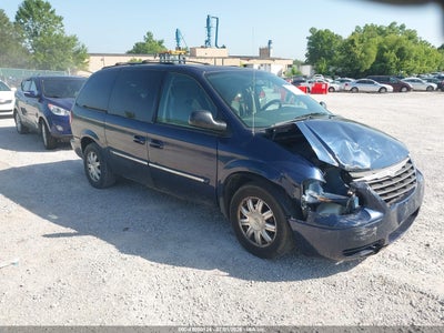 2006 Chrysler Town & Country