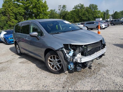 2C4RC1BG5HR836919 CHRYSLER PACIFICA Photo 1