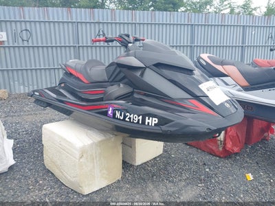 2021 Yamaha Gp1800