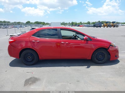 2018 TOYOTA COROLLA 13