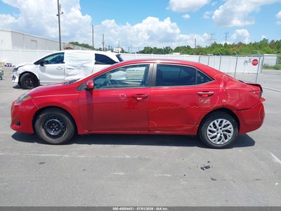 2018 TOYOTA COROLLA 14