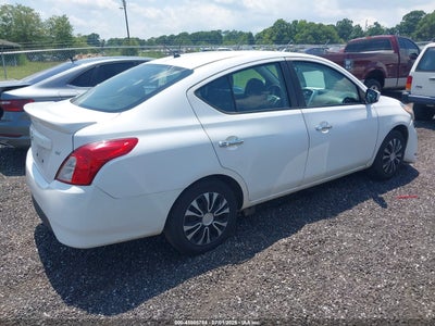 NISSAN VERSA