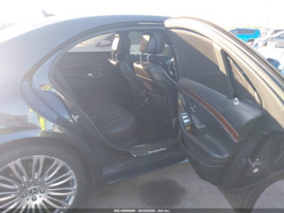 MERCEDES-BENZ S 550