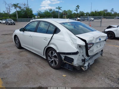 SUBARU LEGACY