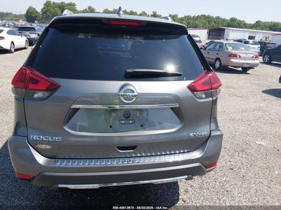 2018 NISSAN ROGUE 16