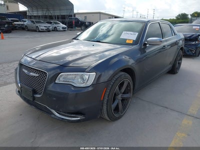 CHRYSLER 300