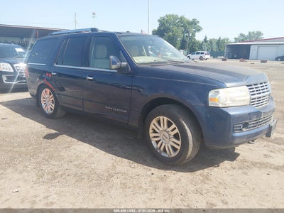 5LMJJ2J55BEJ02755 LINCOLN NAVIGATOR Photo 1