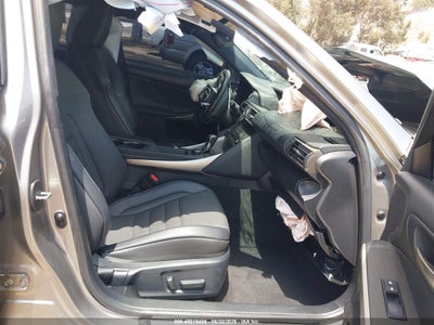 LEXUS IS 300