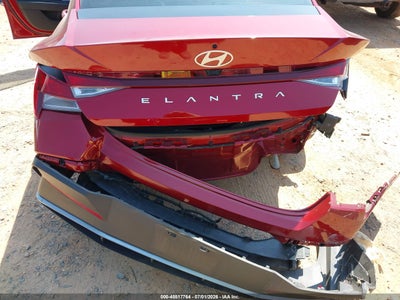 HYUNDAI ELANTRA