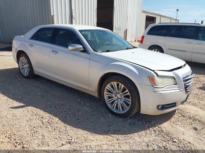 2011 Chrysler 300C