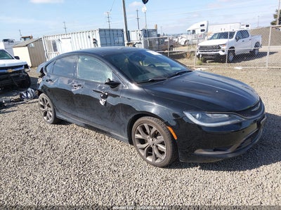 CHRYSLER 200