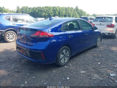 HYUNDAI IONIQ HYBRID