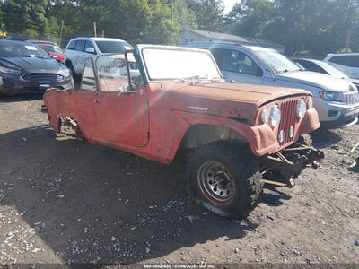1969 JEEPSTER COMANDO