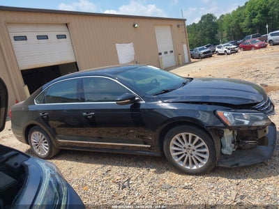 2016 VOLKSWAGEN PASSAT 13