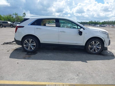 CADILLAC XT5