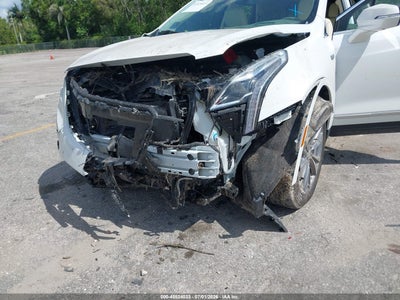 CADILLAC XT5