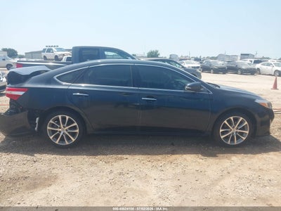TOYOTA AVALON