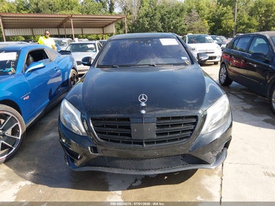 MERCEDES-BENZ S 550