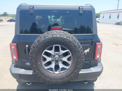 FORD BRONCO