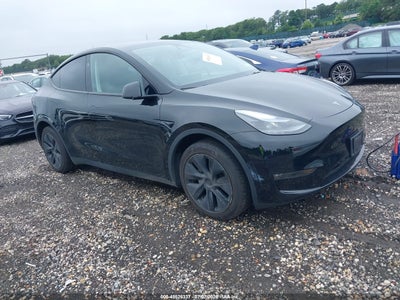 2025 Tesla Model Y