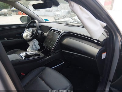 HYUNDAI TUCSON HYBRID
