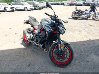 2023 Kawasaki Zr900