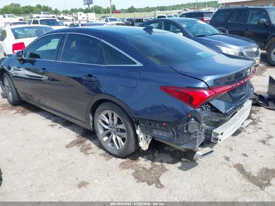TOYOTA AVALON