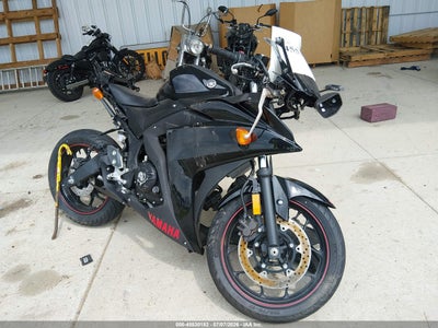 2015 Yamaha Yzfr3