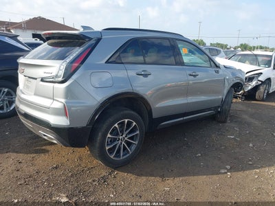 CADILLAC XT4