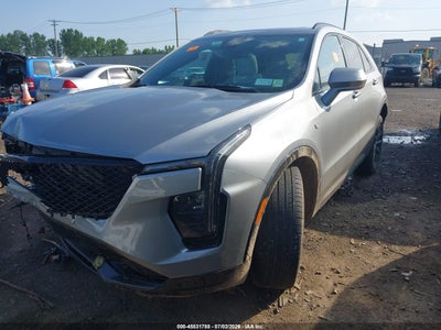 CADILLAC XT4