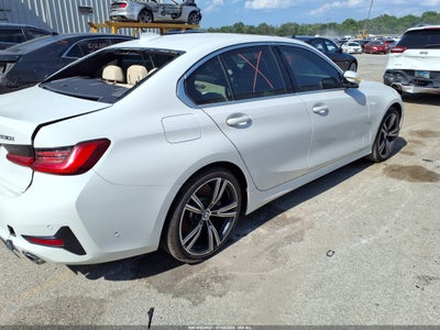 BMW 330I