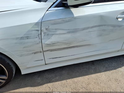 BMW 330I