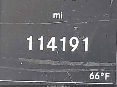 MERCEDES-BENZ METRIS